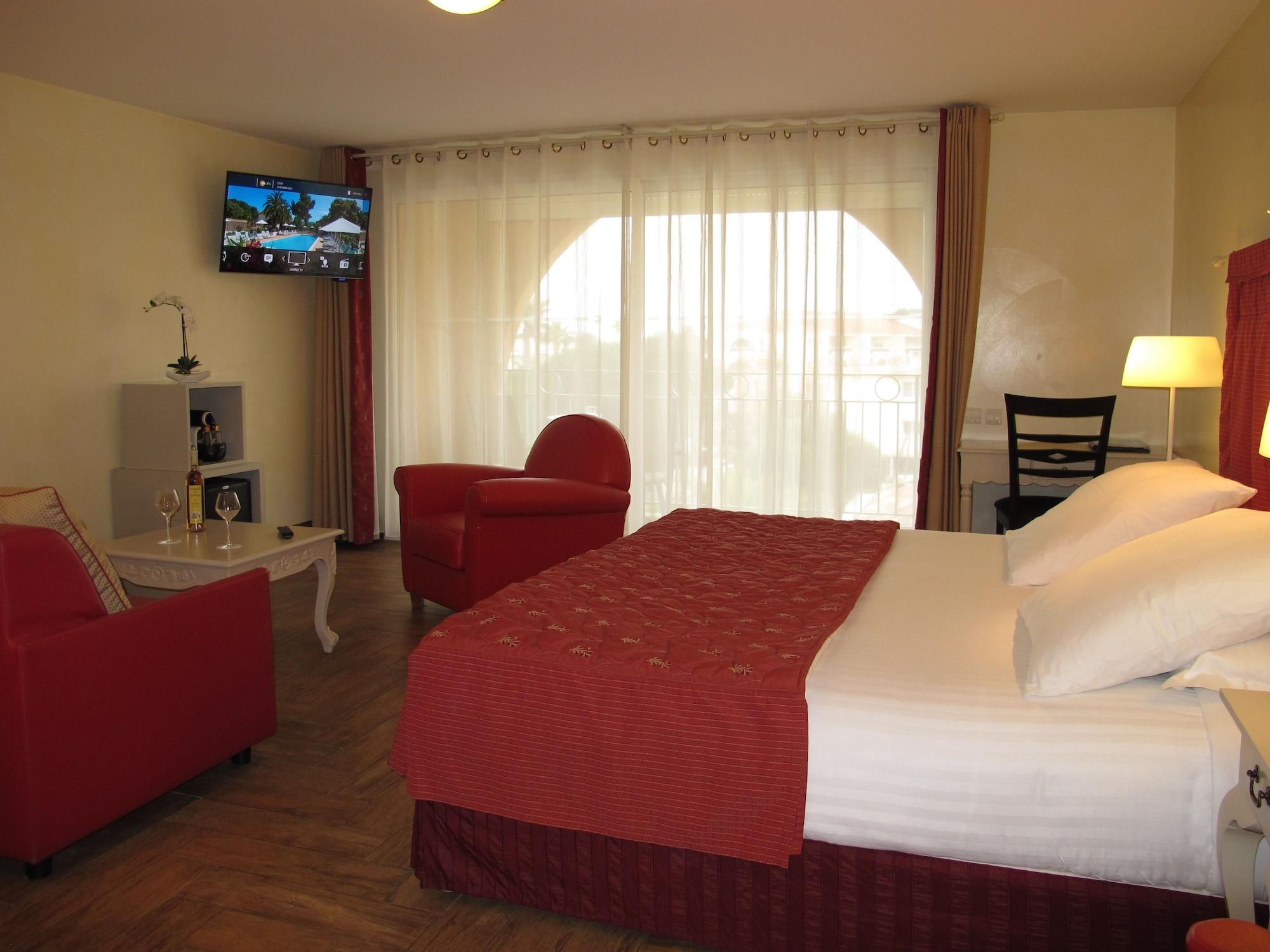 Hotel Sanary, Soleil Et Jardin - Renovation Hiver 2024-25 Eksteriør billede