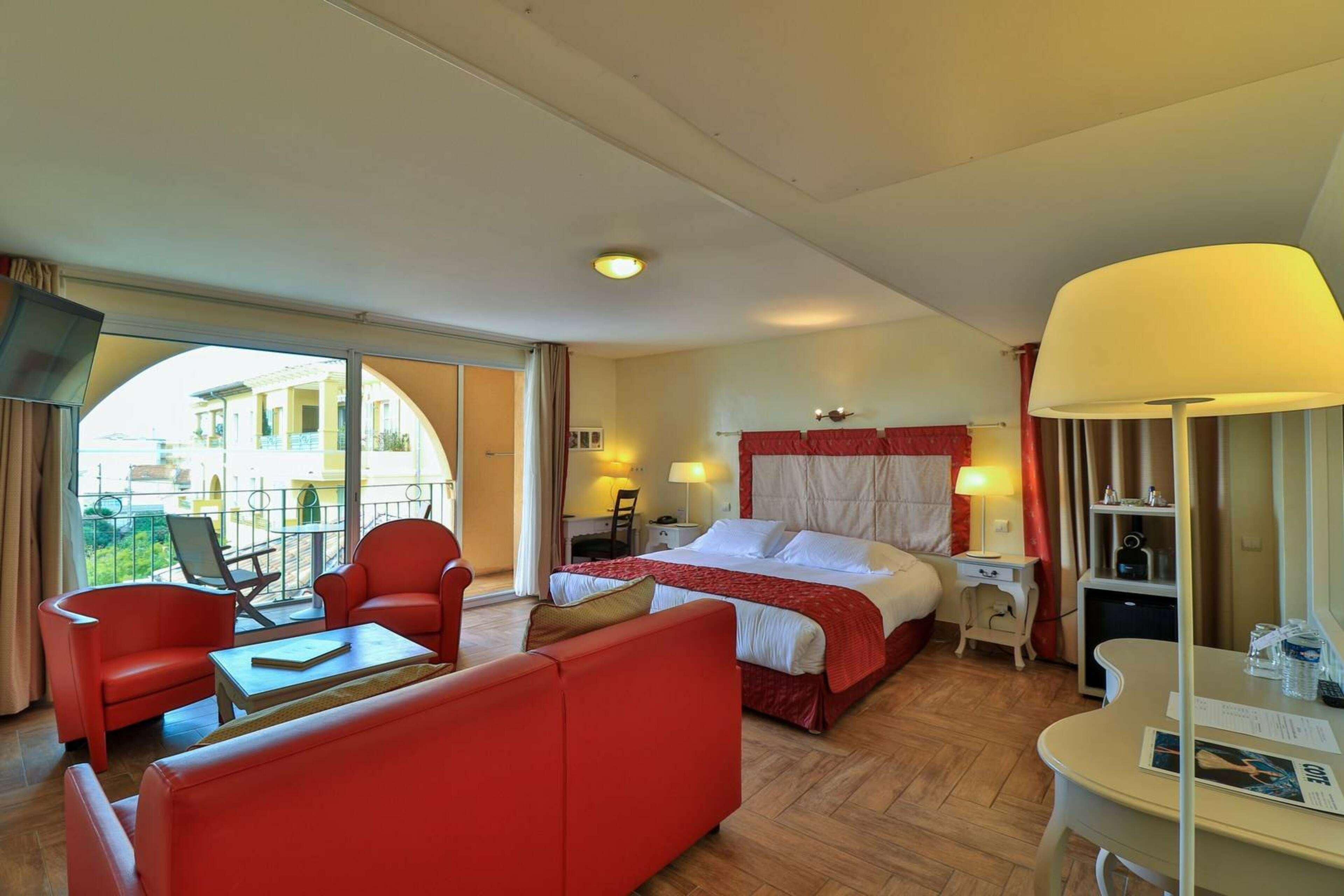 Hotel Sanary, Soleil Et Jardin - Renovation Hiver 2024-25 Eksteriør billede