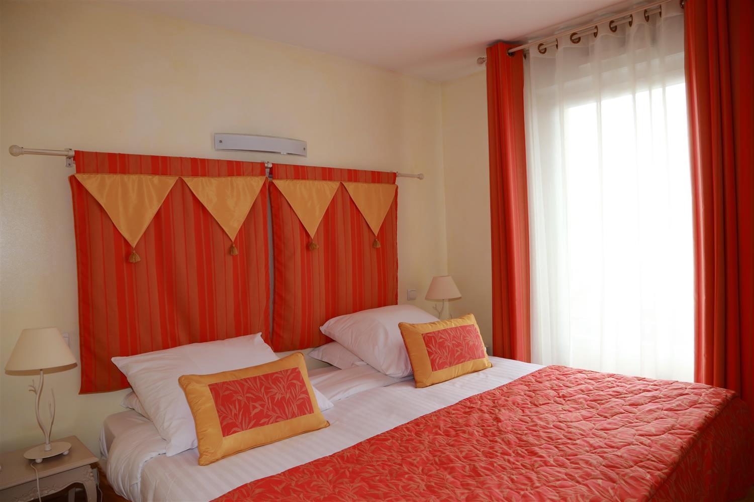 Hotel Sanary, Soleil Et Jardin - Renovation Hiver 2024-25 Eksteriør billede